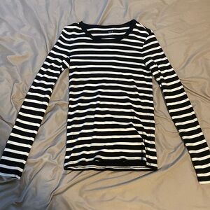 Striped Gap long sleeve